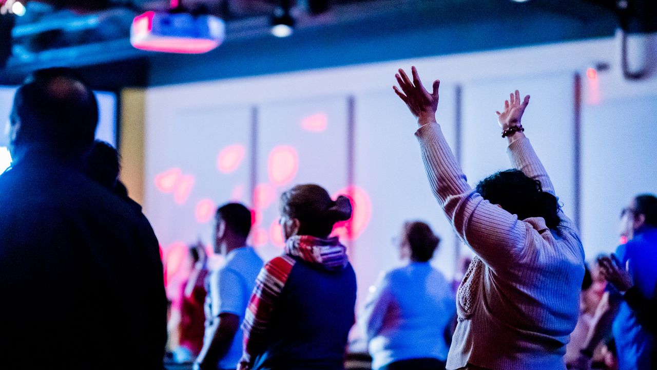 Benefícios do Culto Evangélico_ Uma Transformação Espiritual