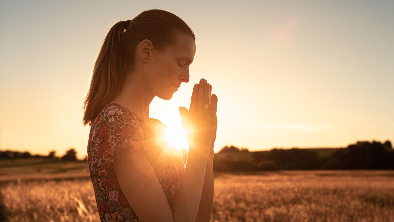 Deus é Amor A Essência Divina Revelada